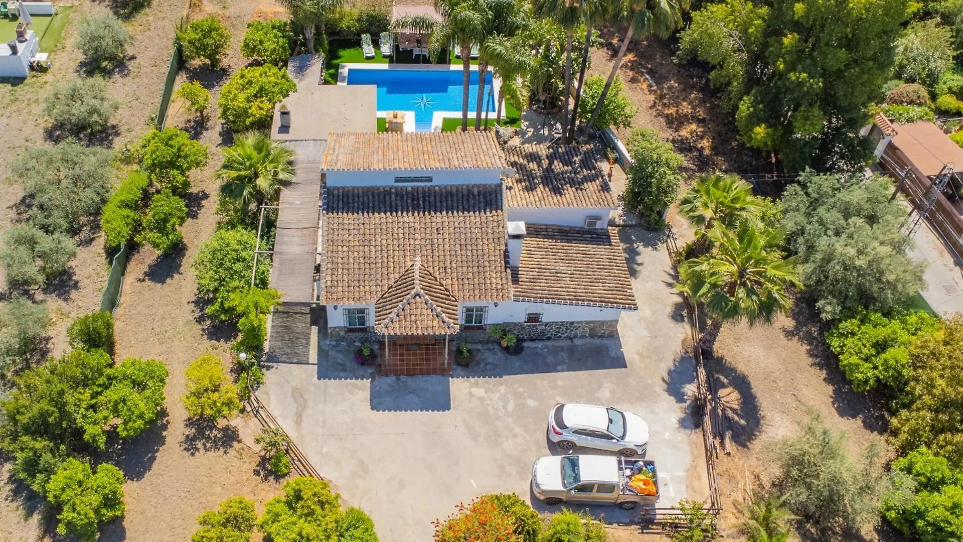 Cubo'S Finca Vallehermoso Alhaurín el Grande بيت للعطل